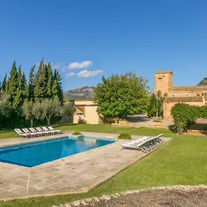 historical-house-mallorca-pool-wifi-aircon-heat-sleeps-12-14.balearic-islands.net/